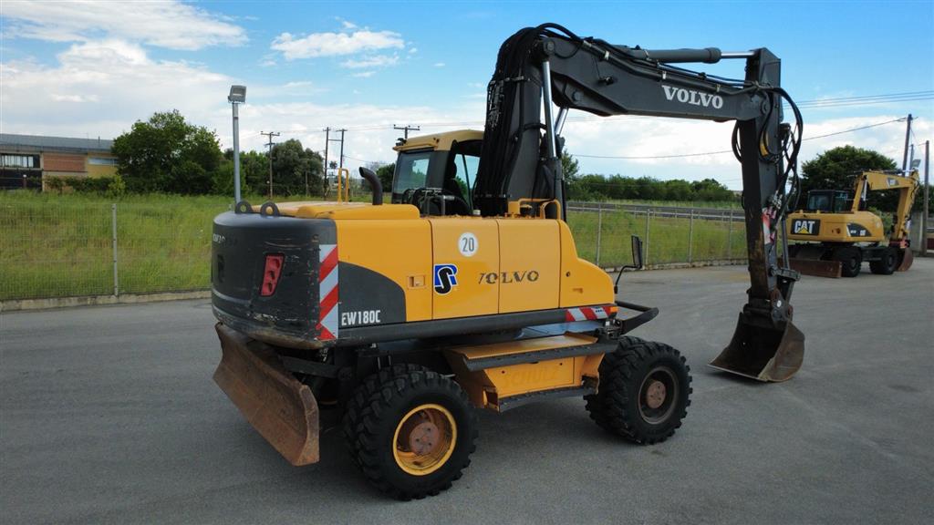 (SN: 2916) Mobile Digger, Volvo EW 180 C ΕΓΚΑΤΑΣΤΑΣΕΙΣ ΟΛΕΣ , ΤΑΧΥΣΗΝΔΕΣΜΟΣ , ΚΛΙΜΑ

